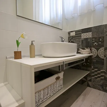 Amami Alfredo Apartment Verona Exterior photo